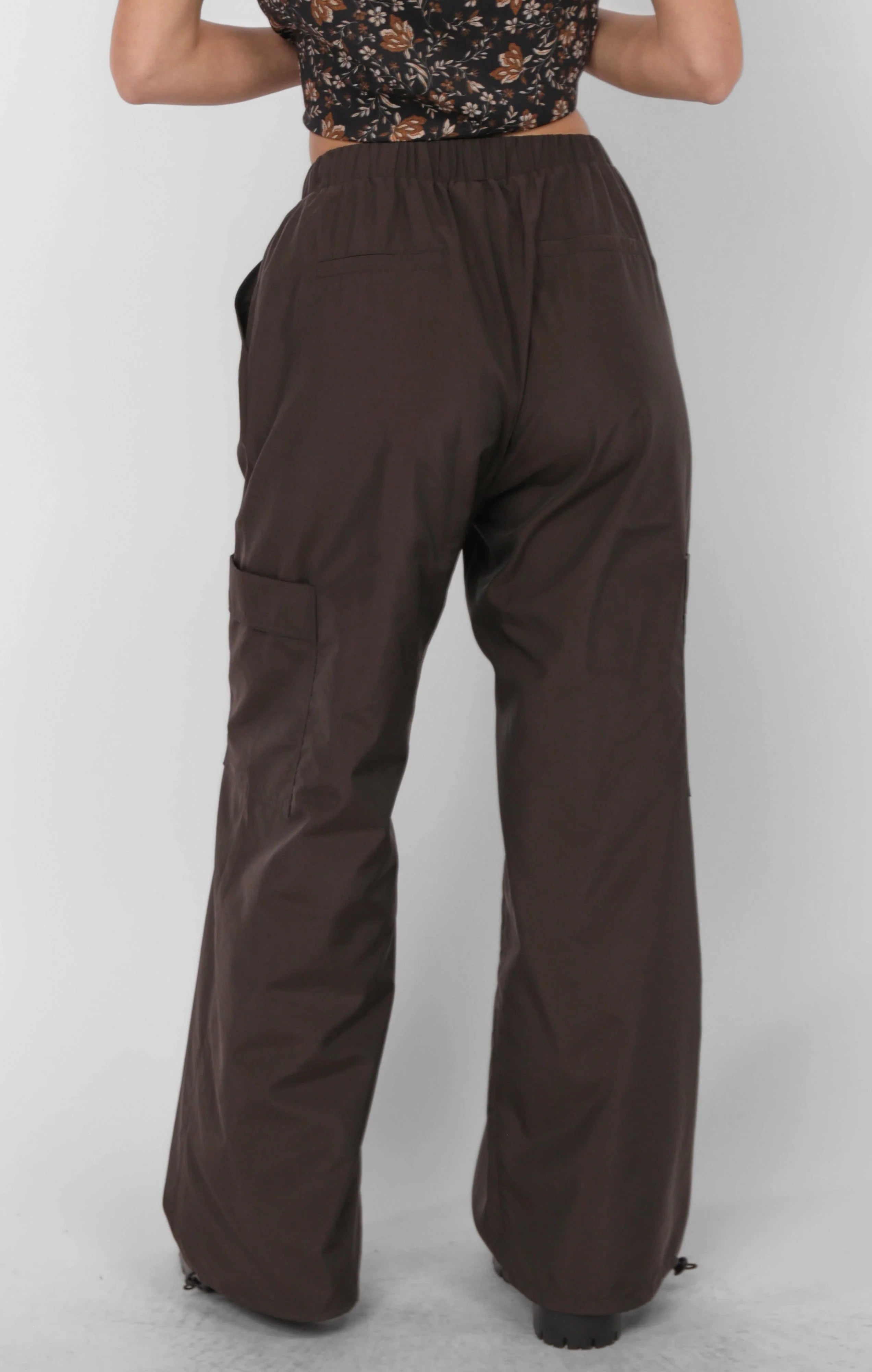 Dark Brown Drawstring-Waist Cargo Wide-Leg Pants